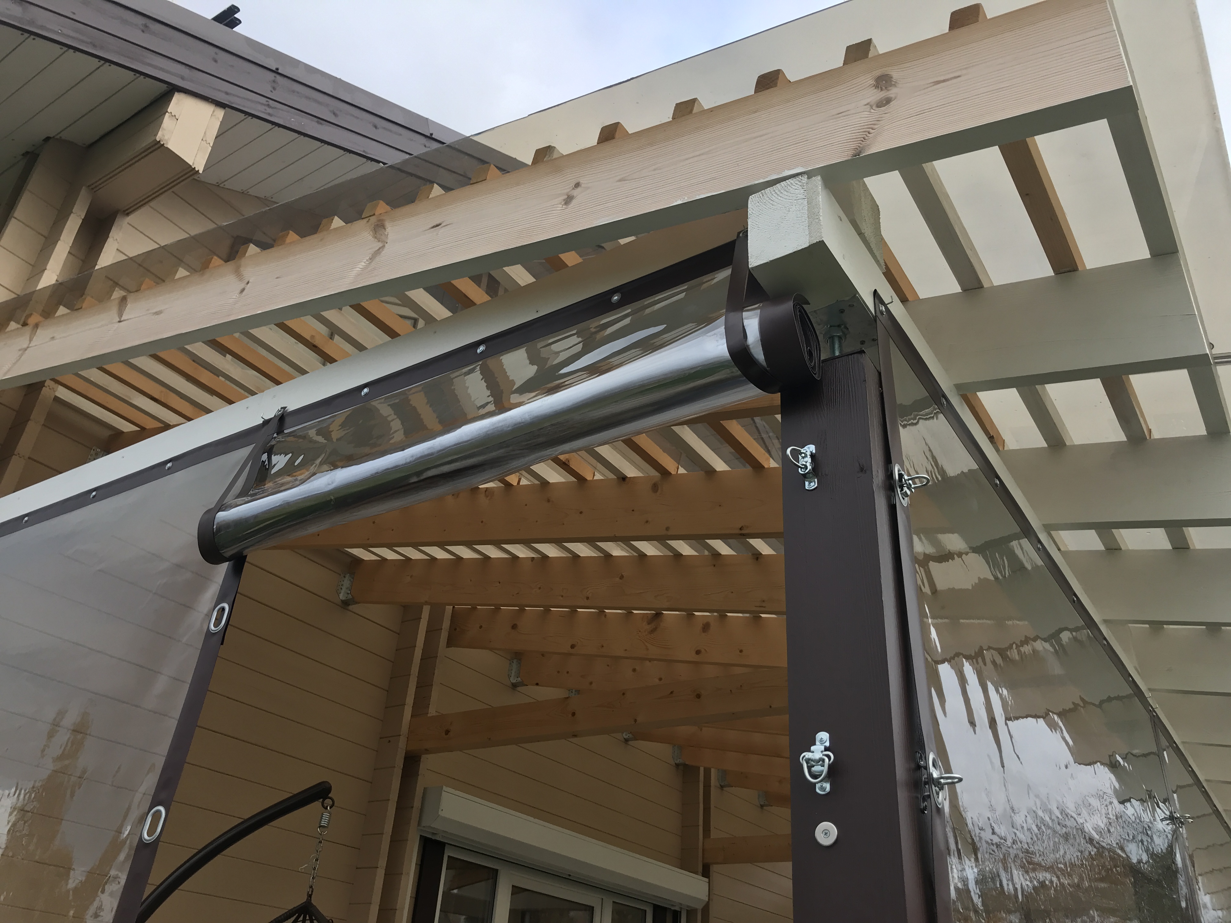 Магниты сбоку